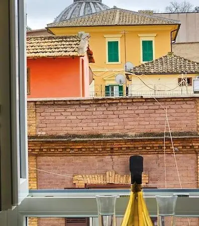 Διαμέρισμα Domitia Vatican Luxury